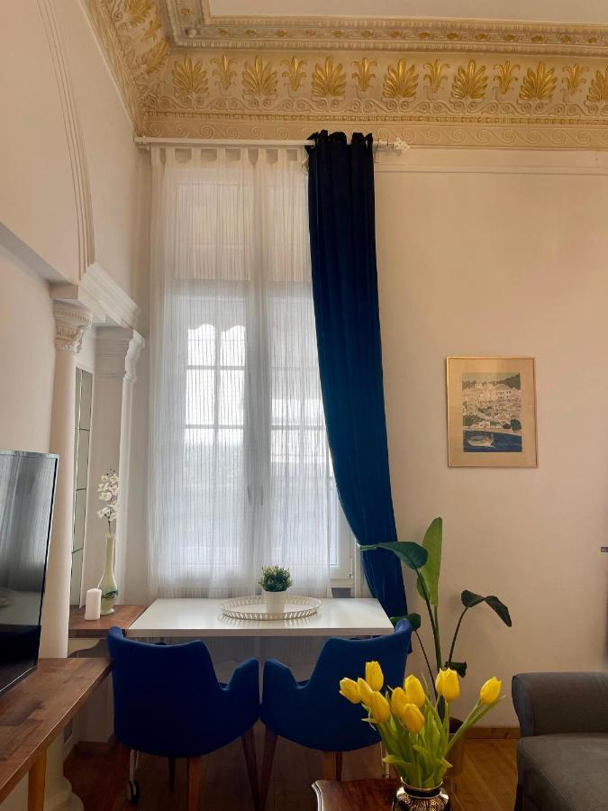 Athens Kolonaki Luxury Home Bagian luar foto
