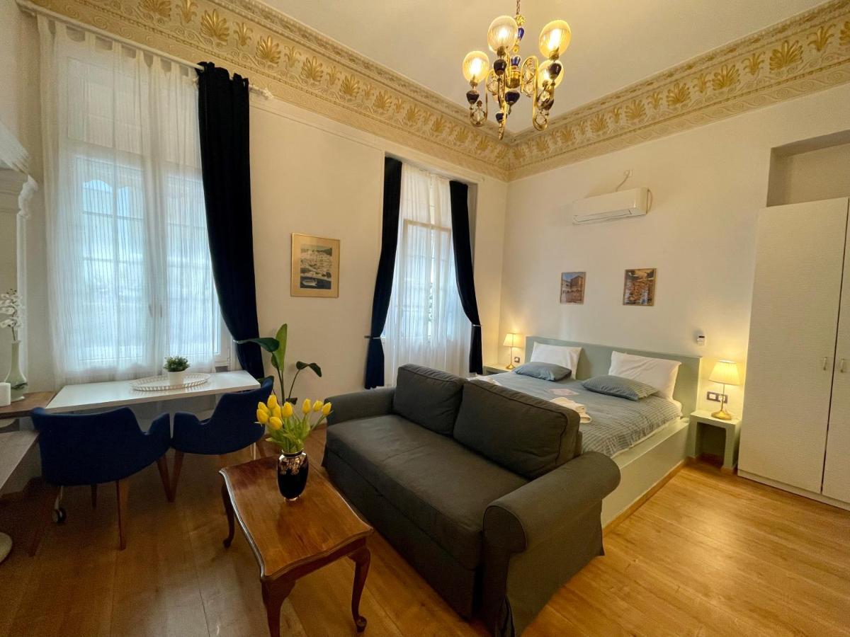 Athens Kolonaki Luxury Home Bagian luar foto